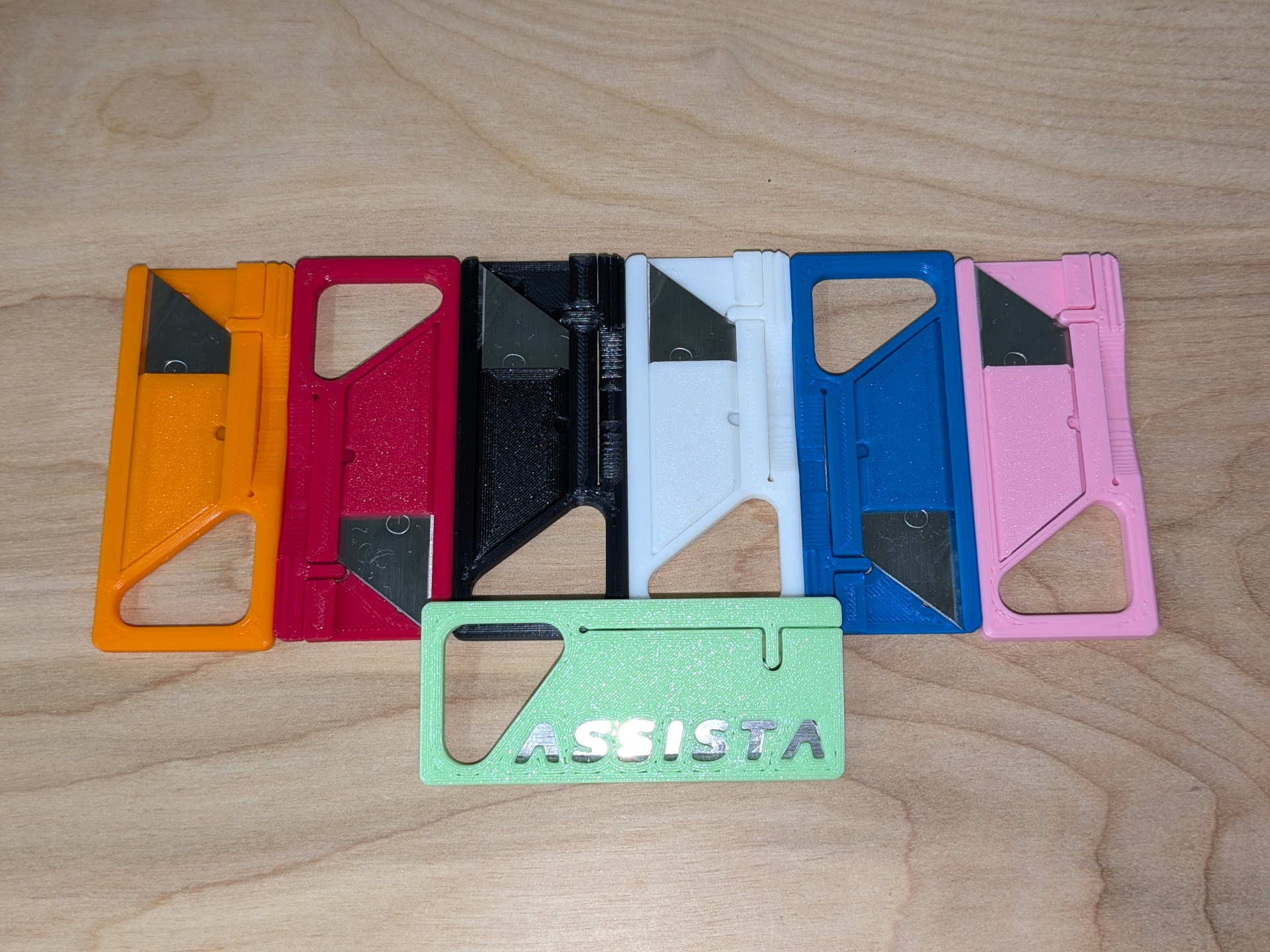 Custom Assista utility knife